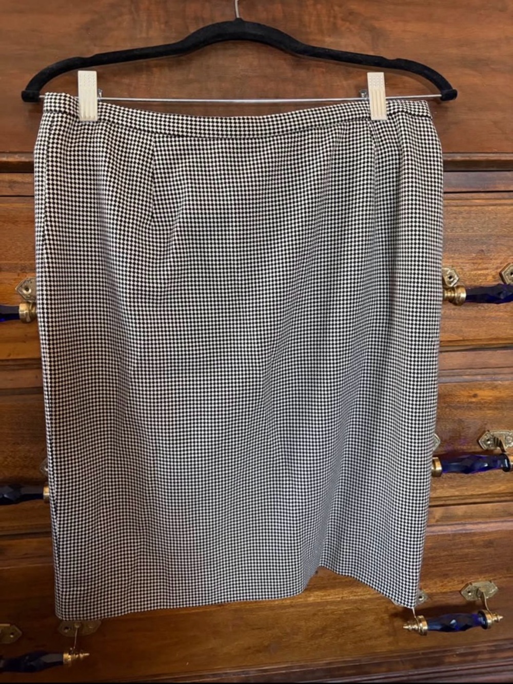 Vintage Black and White Houndstooth Pencil Skirt